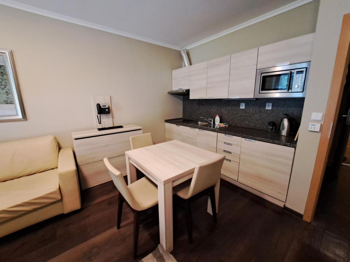 Wellness Apartment Josefina - Free Grotta Spa Wellness هاراشوف المظهر الخارجي الصورة
